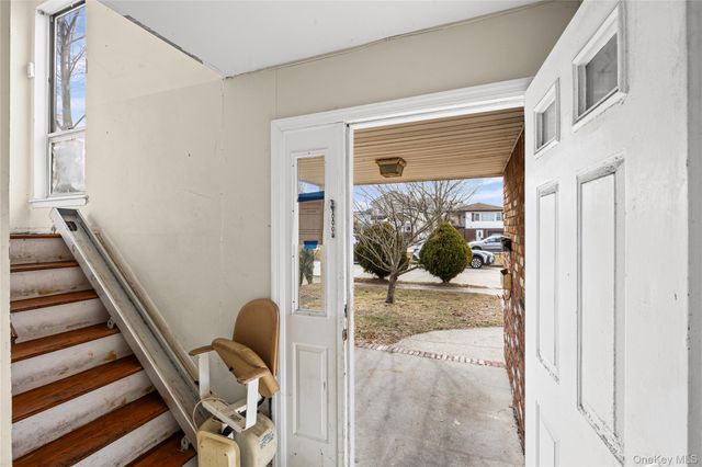 259 W Hudson Street, Long Beach, NY 11561