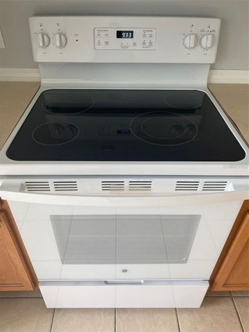 5517 PARADISE CAY CIRCLE, Kissimmee, FL 34746