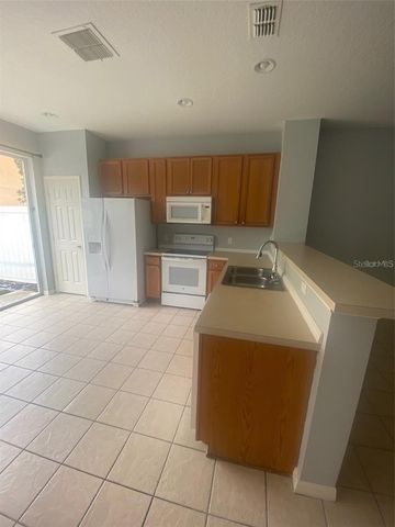 5517 PARADISE CAY CIRCLE, Kissimmee, FL 34746