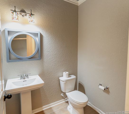 2203 Muuga Manor, San Antonio, TX 78251