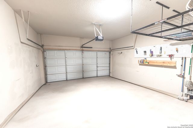 2203 Muuga Manor, San Antonio, TX 78251