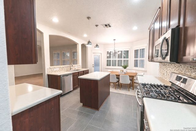 2203 Muuga Manor, San Antonio, TX 78251