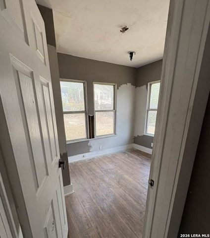 139 PAUL ST, San Antonio, TX 78203