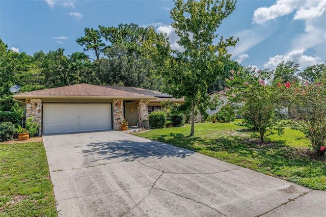 18 FOXGREEN, Homosassa, FL 34446