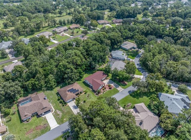 18 FOXGREEN, Homosassa, FL 34446