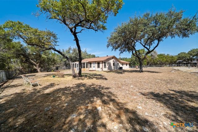 1369 Lakeview Drive, Canyon Lake, TX 78133