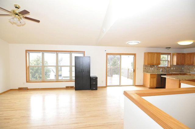 1226 Jasmine Drive, Madison, WI 53719