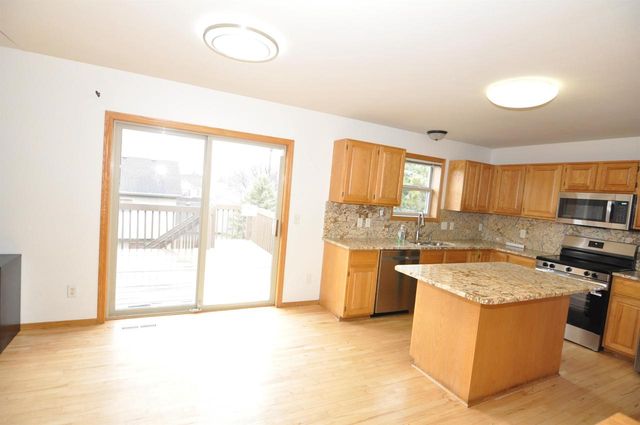 1226 Jasmine Drive, Madison, WI 53719