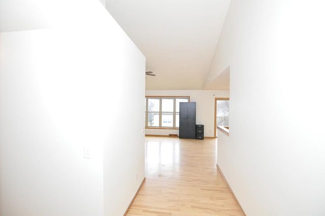 1226 Jasmine Drive, Madison, WI 53719