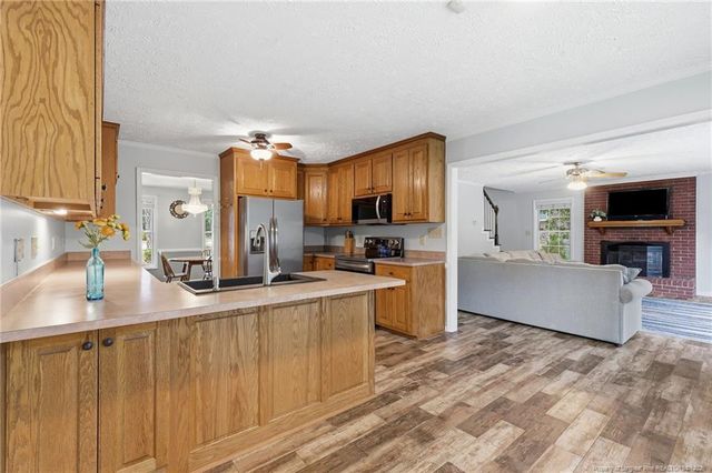 7833 Shuttle Road, Fayetteville, NC 28311