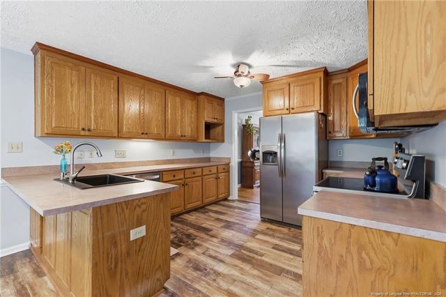 7833 Shuttle Road, Fayetteville, NC 28311