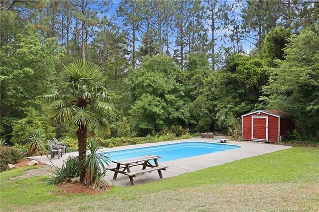 7833 Shuttle Road, Fayetteville, NC 28311