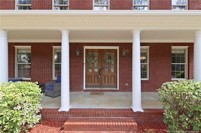 7833 Shuttle Road, Fayetteville, NC 28311