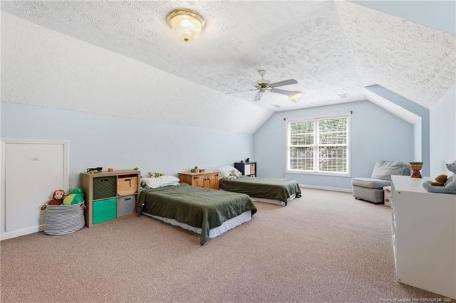 7833 Shuttle Road, Fayetteville, NC 28311