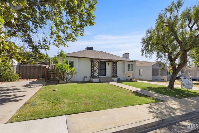 2314 Olympic Drive, Bakersfield, CA 93308
