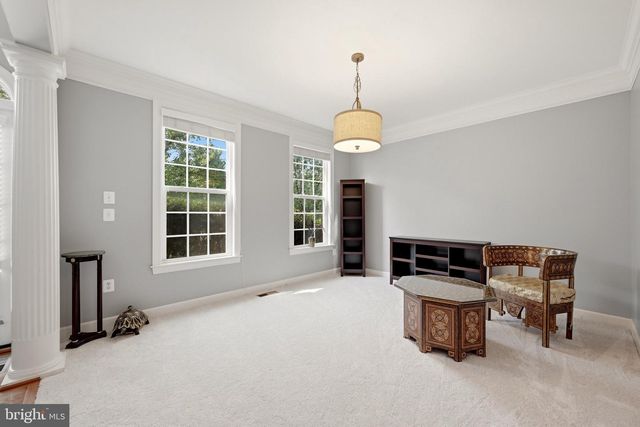 21054 HOODED CROW DR, Leesburg, VA 20175