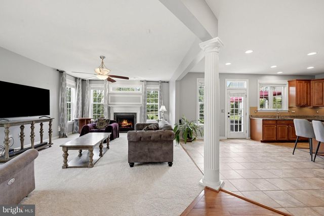 21054 HOODED CROW DR, Leesburg, VA 20175