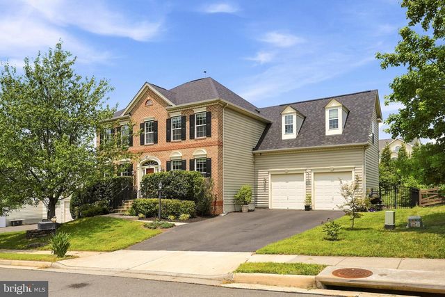 21054 HOODED CROW DR, Leesburg, VA 20175