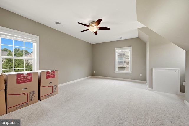 21054 HOODED CROW DR, Leesburg, VA 20175