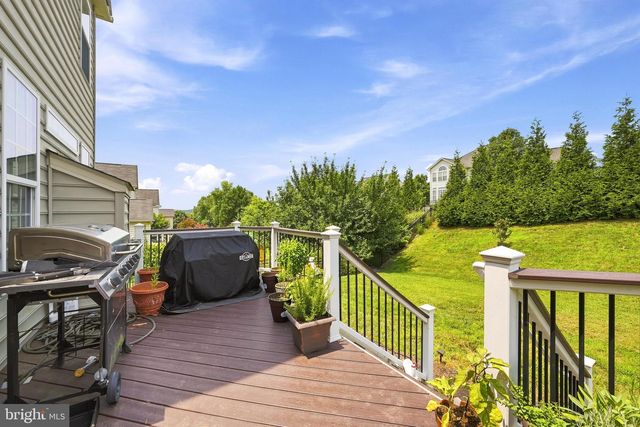 21054 HOODED CROW DR, Leesburg, VA 20175