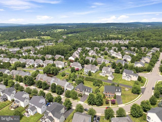 21054 HOODED CROW DR, Leesburg, VA 20175