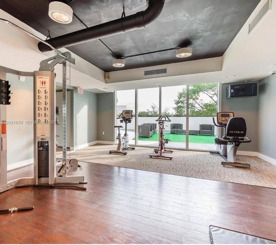 1861 NW S River Dr 1002, Miami, FL 33125