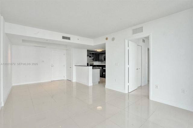 1861 NW S River Dr 1002, Miami, FL 33125