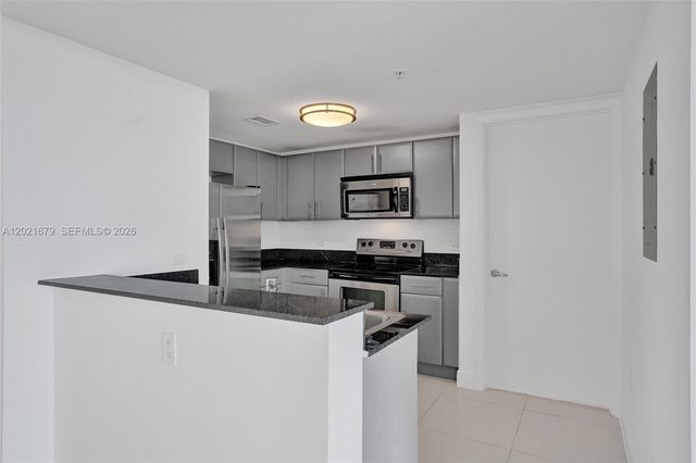 1861 NW S River Dr 1002, Miami, FL 33125