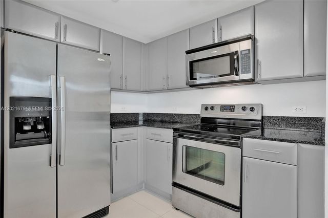 1861 NW S River Dr 1002, Miami, FL 33125