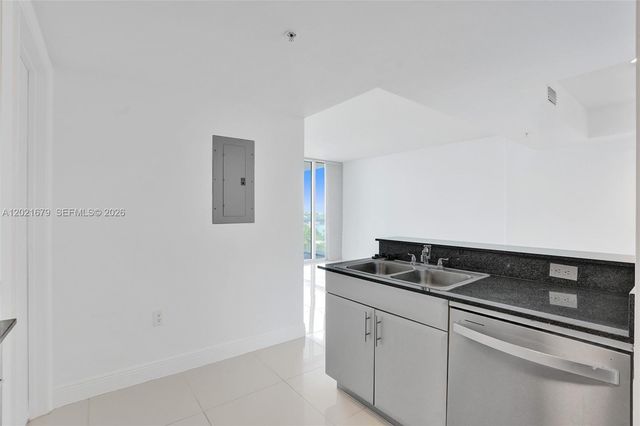 1861 NW S River Dr 1002, Miami, FL 33125