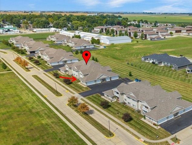 420 E Franklin Street 104, Eldridge, IA 52748