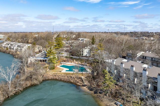 1407 Lake Shore Drive, 139, Columbus, OH 43204