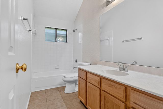 1001 Creek Valley Road, Mesquite, TX 75181