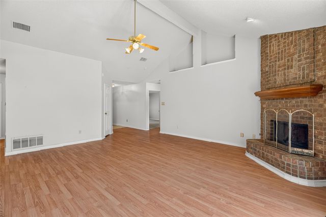1001 Creek Valley Road, Mesquite, TX 75181