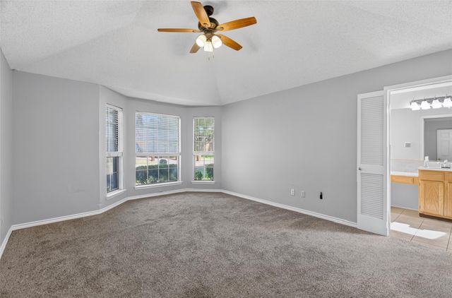 1001 Creek Valley Road, Mesquite, TX 75181