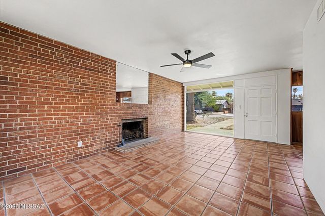233 N Bentley Avenue, Tucson, AZ 85716