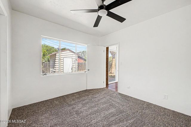 233 N Bentley Avenue, Tucson, AZ 85716