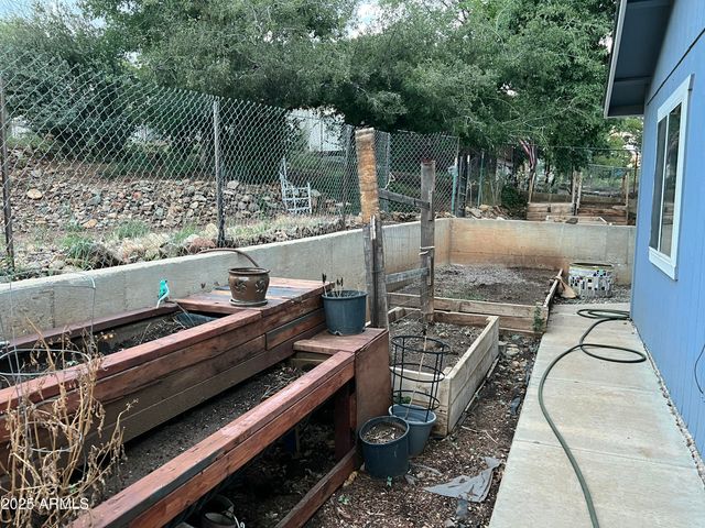 12529 E CENTRAL Avenue, Mayer, AZ 86333