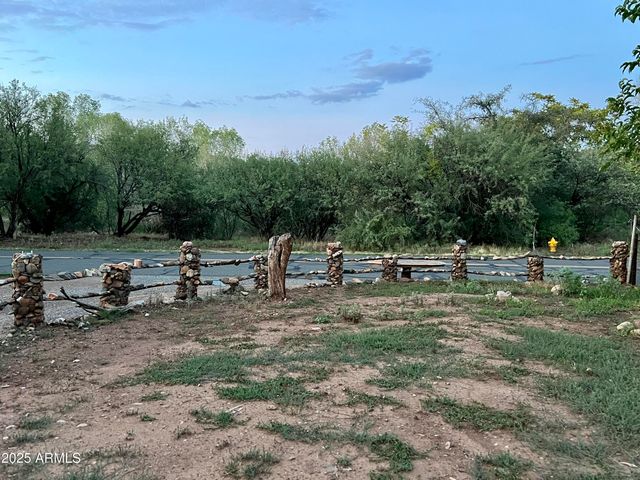 12529 E CENTRAL Avenue, Mayer, AZ 86333