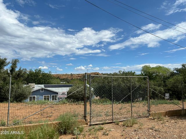 12529 E CENTRAL Avenue, Mayer, AZ 86333