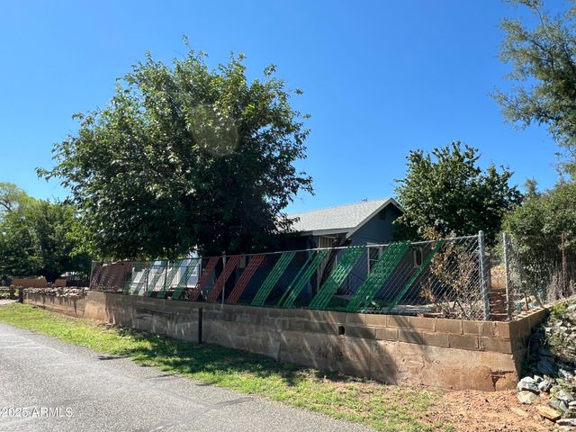 12529 E CENTRAL Avenue, Mayer, AZ 86333