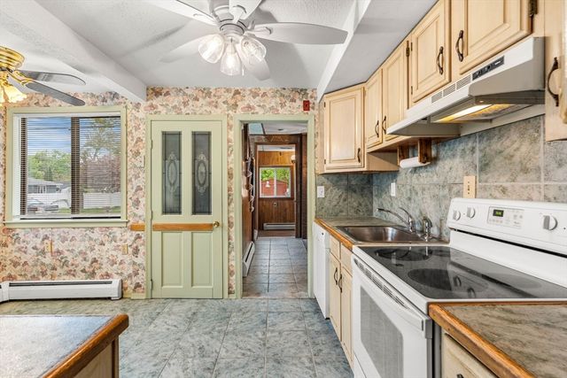 9 Cleveland Ave., Saugus, MA 01906