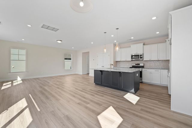 220 Silk Oak Drive, Moncks Corner, SC 29461