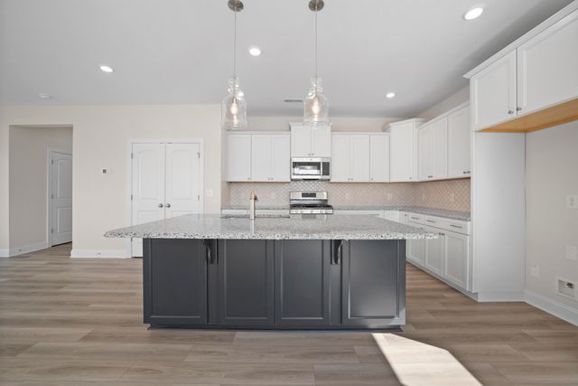 220 Silk Oak Drive, Moncks Corner, SC 29461