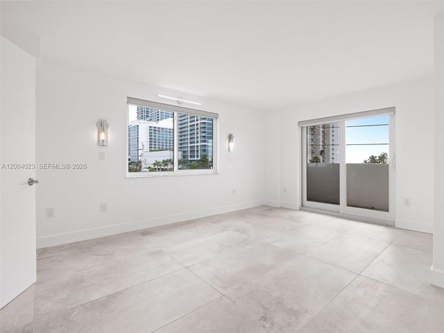 6725 Harding Ave 504, Miami Beach, FL 33141