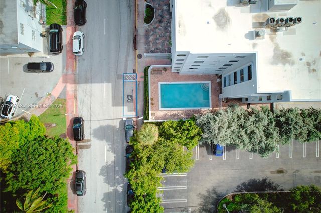 6725 Harding Ave 504, Miami Beach, FL 33141
