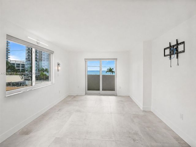 6725 Harding Ave 504, Miami Beach, FL 33141