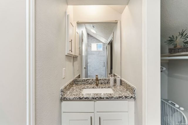 2514 MOSS BLUFF ST, San Antonio, TX 78232