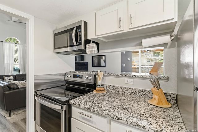 2514 MOSS BLUFF ST, San Antonio, TX 78232