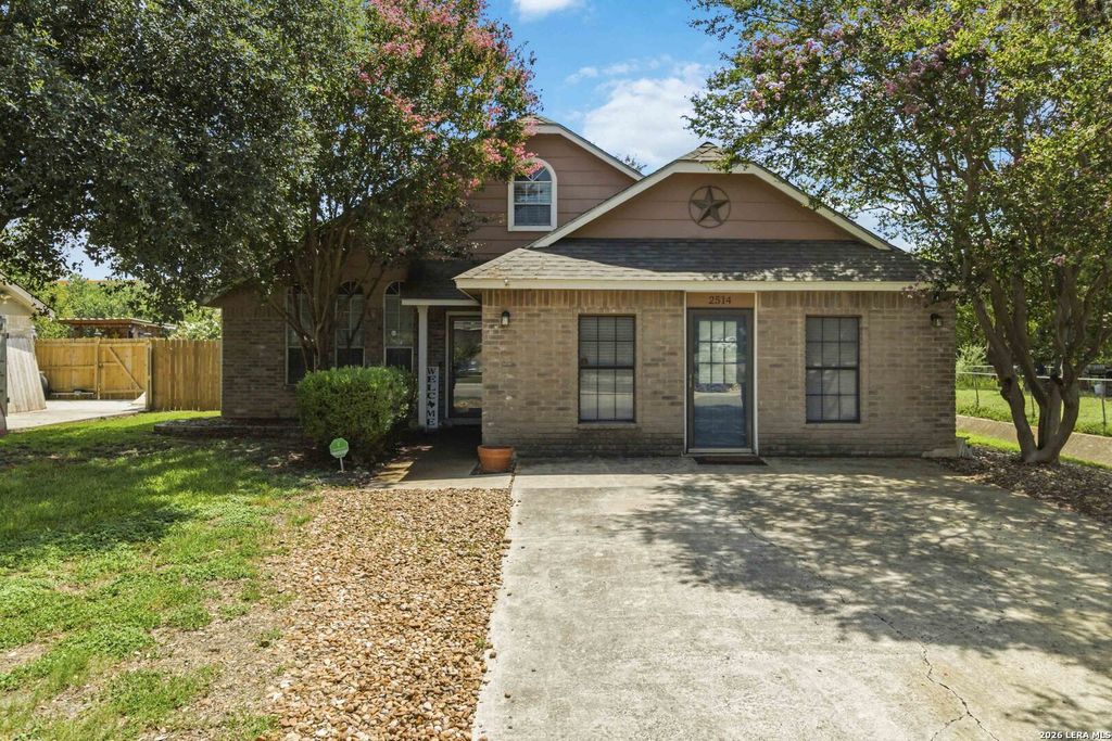 2514 MOSS BLUFF ST, San Antonio, TX 78232